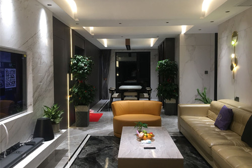 莆田市寶廈金象花園現(xiàn)代簡(jiǎn)約風(fēng)格四居室裝修案例